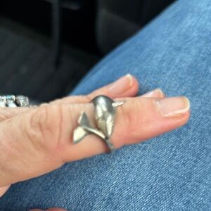 Charming sterling Silver Dolphin Ring sz 6